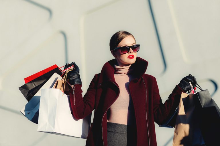 The Art of Thrifting: Finding Hidden Gems in Second-Hand Fashion